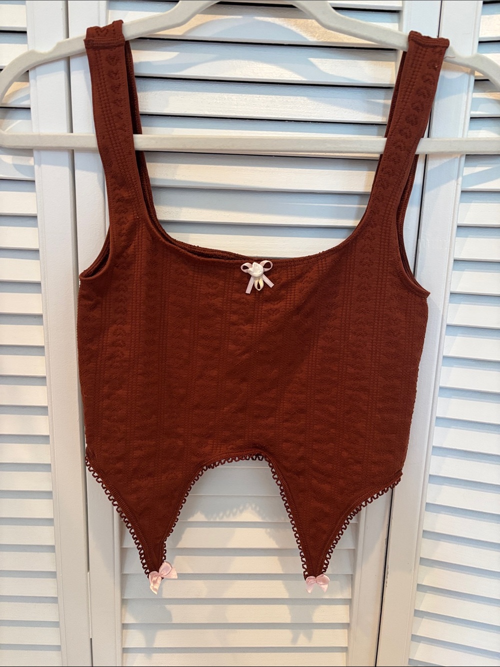 Anthropologie square neck cropped tank top with bow details brown pink